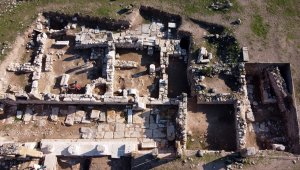 Blaundos Antik Kenti'nde Roma dönemine ait hamam bulundu