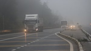 Bolu Dağı'nda sis etkili oluyor