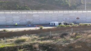 Bursa'da 6 metre yükseklikten düşen ambulansta bulunan hasta yaralandı