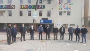 Bursa'da iki öğretmen okul önünde darbedildi