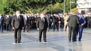 Büyük Önder Atatürk'ü anıyoruz