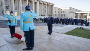 Büyük Önder Atatürk'ü anıyoruz
