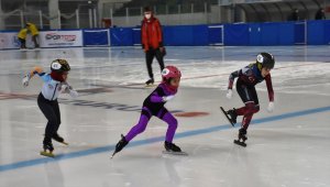 Buz pateninde Short Track Nene Hatun Kupası yarışları sona erdi