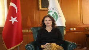 Çukurova Üniversitesi Rektörü Meryem Tuncel'den ailelere çocuklarıyla yargısız iletişim kurmaları önerisi: