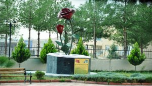 Derikliler, şehit Kaymakam Muhammed Fatih Safitürk'ü gönüllerinde yaşatıyor