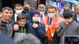 DEVA Partisi Genel Başkanı Ali Babacan, partisinin Manisa İl Kongresi'ne katıldı