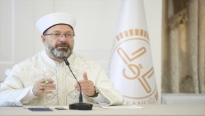 Diyanet İşleri Başkanı Erbaş: "Azerbaycan topraklarının işgalden kurtuluşu hepimizi sevindirmiştir"