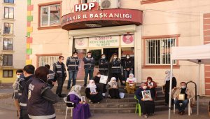 Diyarbakır anneleri evlatlarına kavuşmak istiyor