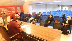 Doğu Anadolu'daki AK Parti'li kadınlar şiddete karşı tek ses oldu