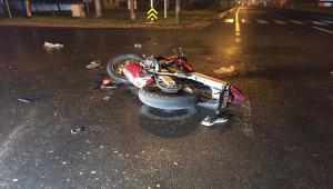 Düzce'de motosiklet ciple çarpıştı: 2 ağır yaralı