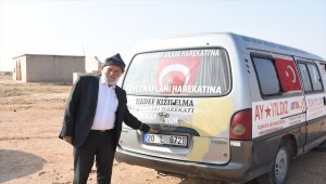 "Elmacı Dede"den Tel Abyadlı ihtiyaç sahiplerine battaniye yardımı
