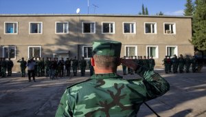 Ermenistan işgalinden kurtarılan Azerbaycan'ın Zengilan kentindeki karakollara bayrak çekildi