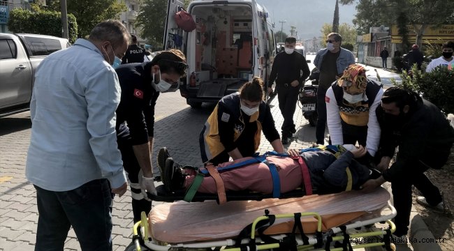 Fethiye'de otomobille çarpışan motosiklet sürücüsü yaralandı