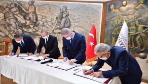 Fırat Kalkanı Bölgesi'ndeki Suriyeli öğretmenlere Türkçe eğitimi