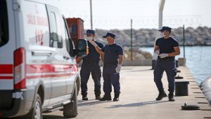 GÜNCELLEME 2 - Akdeniz'de Yunan bayraklı tanker ile Türk balıkçı teknesi çarpıştı
