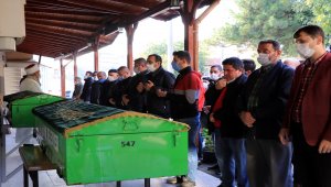 GÜNCELLEME - Kocaeli'de eşi tarafından silahla öldürülen kadın ve oğlunun cenazesi defnedildi