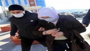 GÜNCELLEME - Sivas'ta boş arazide bulunan yeni doğmuş bebek hastanede öldü