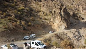 Hakkari'de odun toplamak için gittiği ormanda kaybolan kişinin cesedine ulaşıldı
