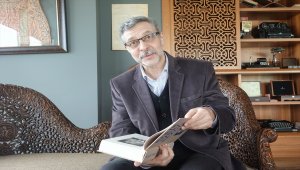 Hüseyin Kudsi Sezgin: "Dinimiz musikimizden, musikimiz dinimizden ayrı değildir"