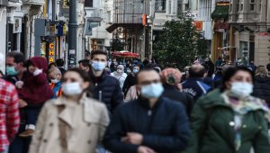İstanbul'da Kovid-19 tedbirleri kapsamında getirilen sigara yasağına kısmen uyuldu