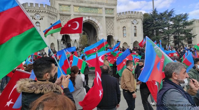 İstanbul'daki Azerbaycanlılar'dan Azerbaycan'a destek
