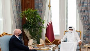Katar Emiri, FIFA Başkanı'yla ülkesinin ev sahipliğinde yapılacak 2022 Dünya Kupası'nı görüştü