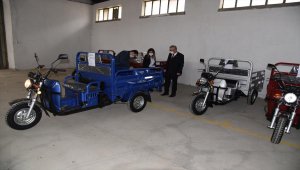 Keşan'da at arabasını getiren yük taşıyıcılarına ücretsiz triportör verilecek