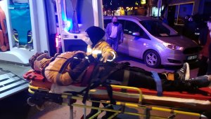 Kocaeli'de 2 kardeşin yaralandığı trafik kazası güvenlik kamerasında