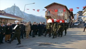 Kovid-19 nedeniyle hayatını kaybeden Kore gazisi Gezer son yolculuğuna uğurlandı