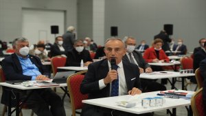 Küçükçekmece'deki parkta terör örgütü sembollerini andıran görseller İBB Meclisinde tartışıldı
