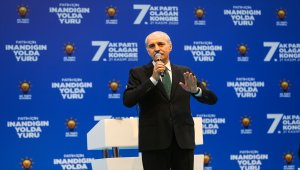 Kurtulmuş, AK Parti Fatih 7. Olağan İlçe Kongresi'nde konuştu: