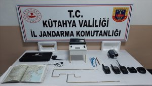 Kütahya'da definecilere yönelik operasyonda 10 şüpheli yakalandı