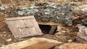 Mardin'de sığınakta PKK'lı teröristlere ait yaşam malzemeleri bulundu
