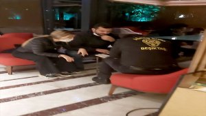 Maske takmadan alışveriş yapan turist çifte para cezası