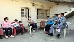 Mersin'de görme engellilere "akıllı baston" desteği