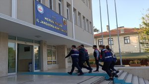 Mersin'e Suriye'den yasa dışı yollarla gelen PKK/PYD üyesi 2 şüpheli yakalandı