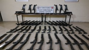 MSB: Hakkari, Ağrı ve Van hududunda çok sayıda silah, mühimmat ve kaçak sigara ele geçirildi