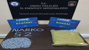 Ordu'da kontrol noktasında durdurulan araçta uyuşturucu ele geçirildi 