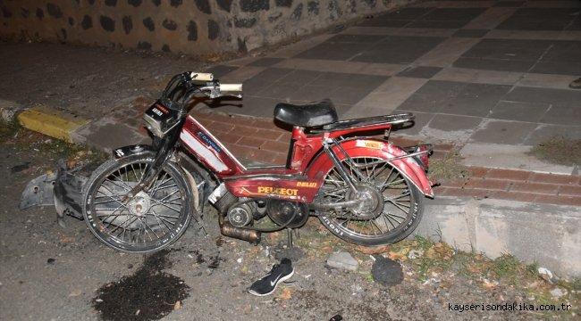 Şanlıurfa'da otomobille çarpışan motosikletin sürücüsü öldü
