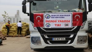 Şanlıurfa'dan İdlib'e 2 tır insani yardım