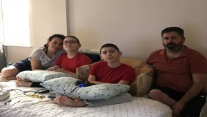 Tek mutluluğu kas hastası çocuklarının gülümsemesi