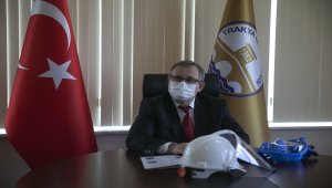 Trakya Üniversitesinde Kovid-19 salgınıyla mücadelede 880 ton dezenfektan üretildi