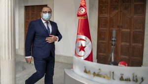 Tunus Başbakanı Meşişi, ülkesinin "eşi görülmemiş bir ekonomik kriz" yaşadığını açıkladı