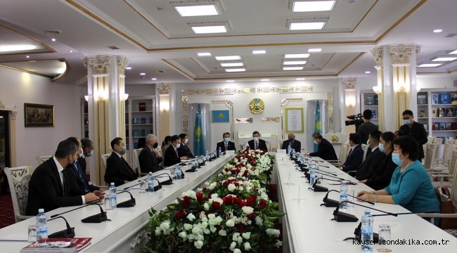 Türkiye'nin Nur Sultan Büyükelçisi Ekici: "Nazarbayev, Türk dünyasının birleşmesine önemli katkılarda bulundu"