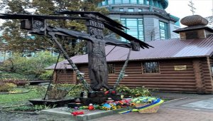 Ukrayna'da "Onur ve Özgürlük Günü" kutlandı