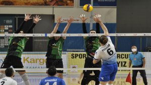 Voleybol: AXA Sigorta Efeler Ligi