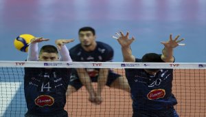 Voleybol: AXA Sigorta Efeler Ligi