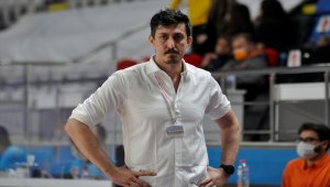 Voleybol: AXA Sigorta Efeler Ligi
