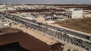 Yerlerinden edilen Suriyeliler'den "Mültecilerin geri dönüşü" konferansına tepki