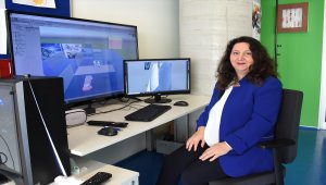 Bilişim öğretmeni uzaktan eğitimi "sanal gerçeklik" boyutuna taşıdı